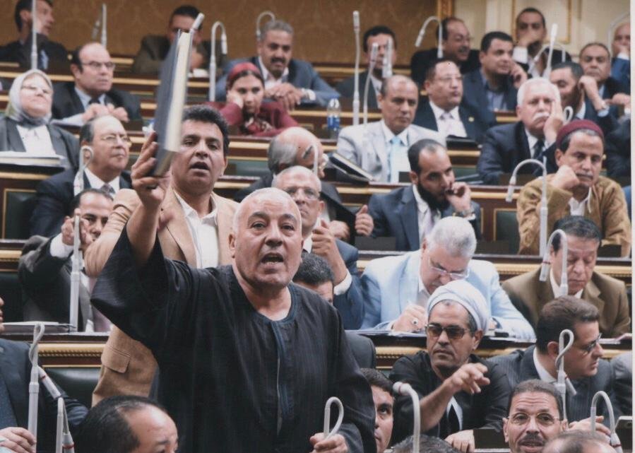 سيد أحمد عيسى يقلب الموازين في انتخابات دائرة دسوق..ماذا يحدث؟