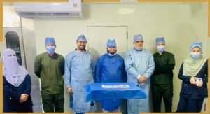 بمنظار المعدة..استخراج 34 مسمارًا حديديًا من معدة مريضة بكفر الشيخ  